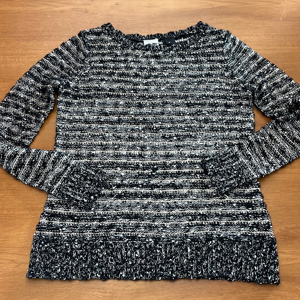 Harley Davidson Black and Silver Sweater, Long Sleeves, Round Neck, Size M